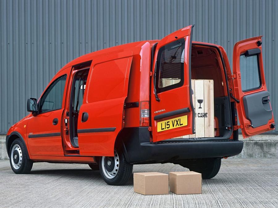  Vauxhall Combo 2001 года  (фото 2 из 11)
